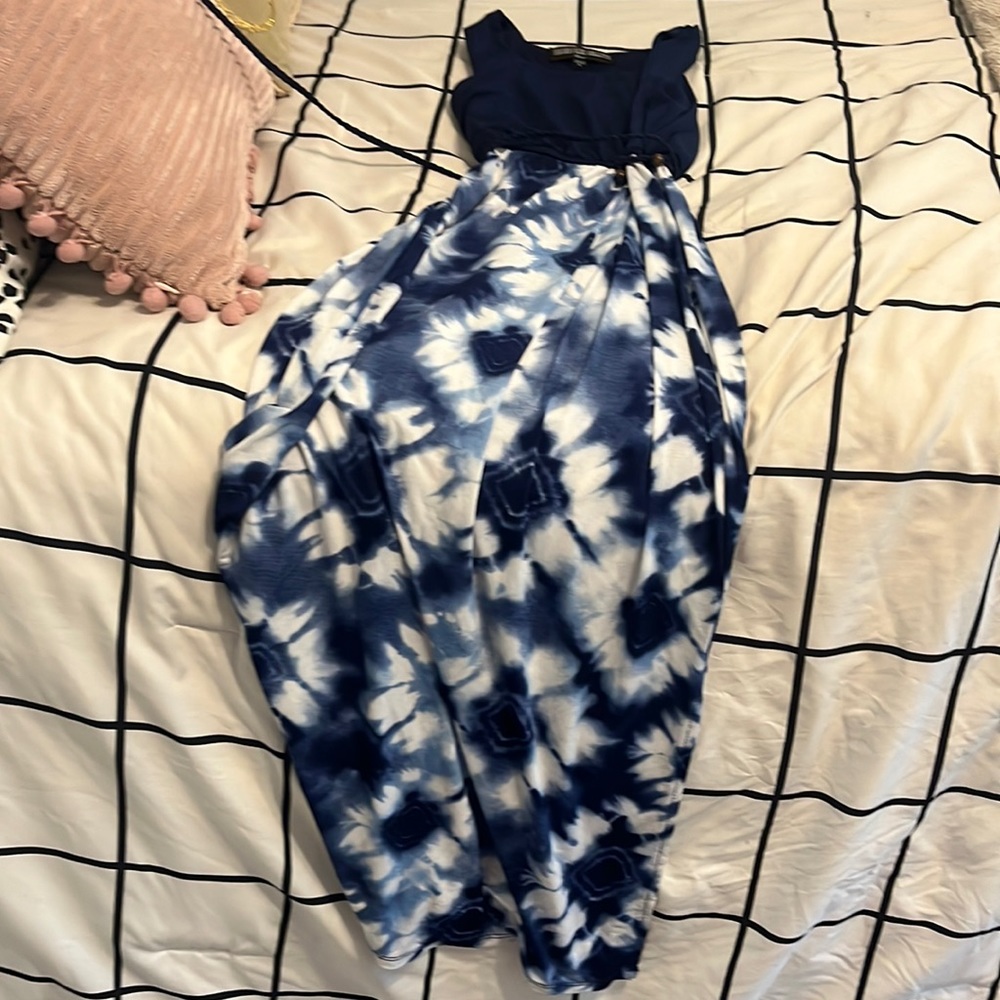 Long blue sun dress